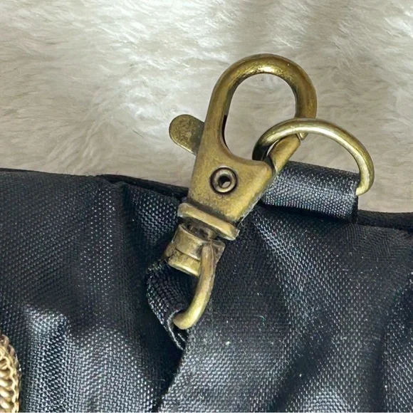 Travelon Black Crossbody Bag Gold Hardware Lockdown Features Anti-Slash Strap - Picture 5 of 16